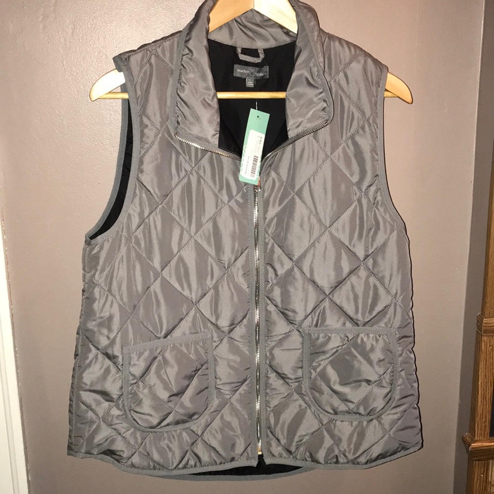 Grey Puffer Vest